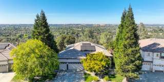 Live Elevated in Luxury - Where Views, Privacy & Convenience Meet Gallery 1