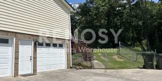 Beautifully maintained traditional 4-bedroom 2 and 12 bath home! Gallery 1