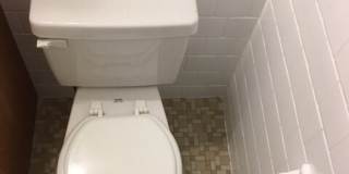 Nice 2 bed in Brookline Gallery 19