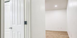 6289 COSECHA LUNA Circle Gallery 20