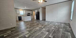 464 Suwanee Drive Gallery 2