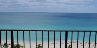 Ocean Front Condo Gallery 4