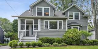 211 Pinelynn Road Gallery 1