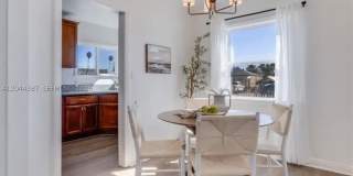 1347 E Bennett Gallery 11