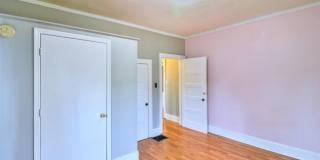 Knoxville 37917 - 3 bedroom, 2 bath Craftsman Home - Contact Ryan Fogarty (865) 333-4840 Gallery 11