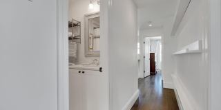 229 1st Avenue Gallery 32