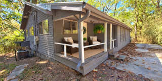 Charming 3-Bedroom Home Surrounded by Nature in Jasper! Gallery 1