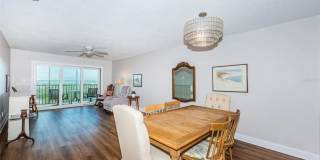 Charming 2BR Condo in Saint Petersburg Gallery 7