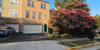43762 LEES MILL Square Gallery 1