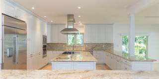 425 N Shore Dr Gallery 4