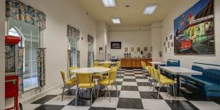 Lake Oaks Apartments Gallery 4