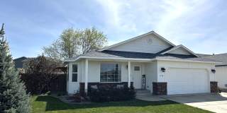 Beautiful 3/2 Home With Backyard Oasis! Gallery 1