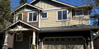 4bd/2.5ba Bothell Home Gallery 1