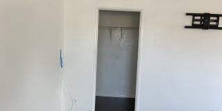 404 South Juanita Avenue Gallery 24