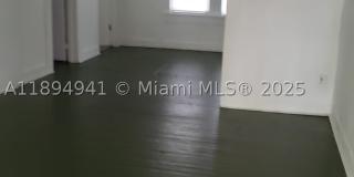 1517 Logan Gallery 20