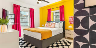 260 NE 45th St Gallery 21