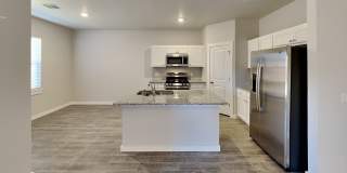 3 Bedroom 2 Bathroom 2 Car Garage Home in Oakdale School District Gallery 7