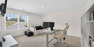 Like-New 4 bedroom 2.5 bathroom home with Custom Touches, open floor plan AND a Cul-de-sac lot! Must see! Gallery 30
