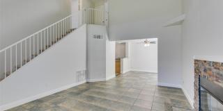 200 Luninborg Street Gallery 22