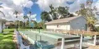 210 Horizon Street E Gallery 34