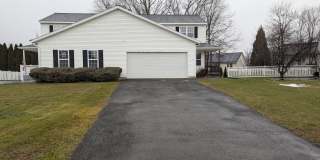 13 Erie Court Gallery 1