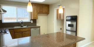 Stunning 4+2 West Hills Home Completely Redone! Gallery 22