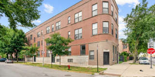 948 N Washtenaw Avenue Gallery 1
