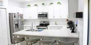 315 NE 208th Terrace, Miami, FL 33179 Gallery 1