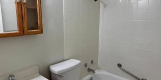 4 Bed, 2 Bath Home on Cul-de-sac Gallery 19