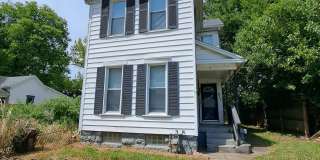 511 Parrot Street Gallery 1