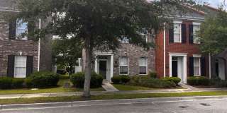 Now Available! Luxury three-bedroom townhome in St. James Square in Myrtle Beach. Gallery 1
