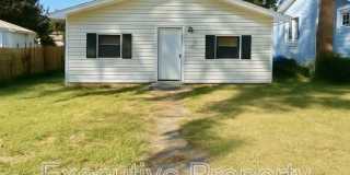 1606 49th Street Gallery 1