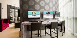 Pearl Greenway Gallery 38