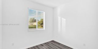 719 Little Rock E Gallery 22