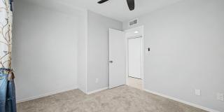 2457 W REDFIELD Road Gallery 28