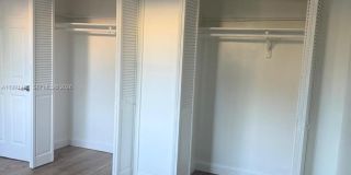 160 NE 55th St Gallery 6