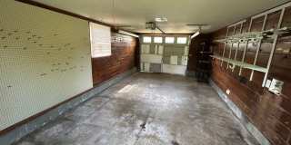 3br 1.5 BA with fence Gallery 6