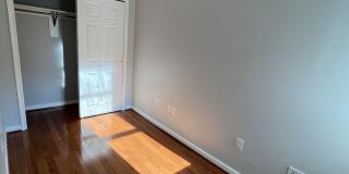712 South 18th Street Gallery 11