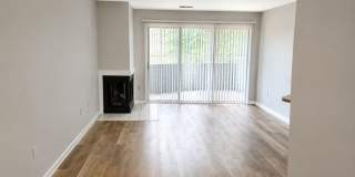 2557 Stockbridge Drive #B Gallery 4