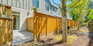 Spacious and Low-Maintenance 3BR End Townhouse Near Intel, Nike & Reed's Crossing! Gallery 21