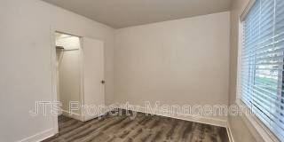 4702 65th Street Gallery 47