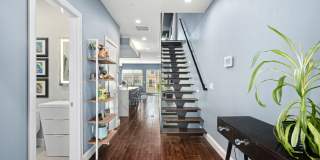 Premium Francisville Condo with Roofdeck! Gallery 13