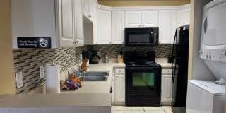 FULLY FURNISHED - Peaceful 4 Bed / 2 Bath Condo Gallery 4