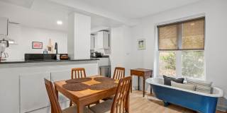 Charming 1 Bed, 1 Bath Duplex with Office/Flex Space near Five Points, Downtown Raleigh Gallery 5