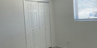 2261 E EVERGREEN Street Gallery 15