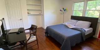 Welcome to this stunning 4 bedroom, 3 bathroom house in the heart of Wilmington, NC. Welcome to this stunning 4 bedroom, 3 bathroom house in the heart of Wilmington, NC. Gallery 6