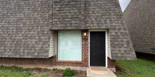 1311 Eastgate Dr Gallery 1