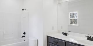 Charming Auburn Home! Gallery 17
