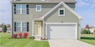 Large Newer Colonial for Lease Gallery 1