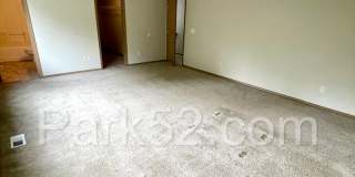 DuPont 4 Bedroom Single Family DuPont 4 Bedroom Single Family Gallery 7